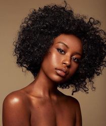 luxy dutch nude